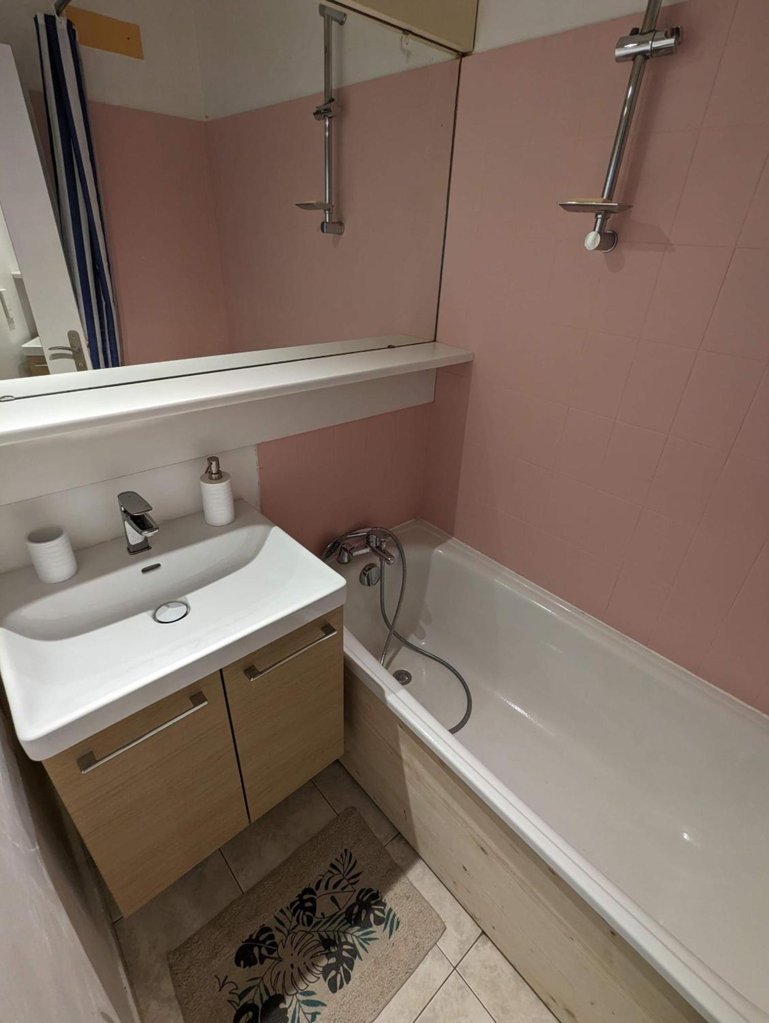 Central Spacious Flat With Private Parking Chamonix ภายนอก รูปภาพ