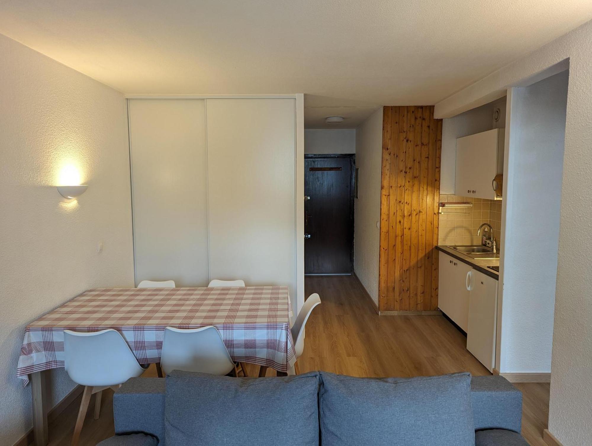 Central Spacious Flat With Private Parking Chamonix ภายนอก รูปภาพ